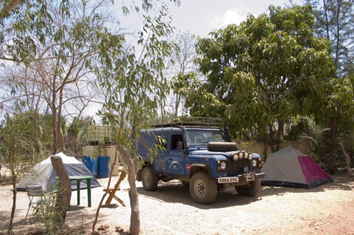 SUKUTA CAR PARK @ Camping Sukuta - Gambia - África en coche: Documentación, Fronteras, Rutas.... - Foro África